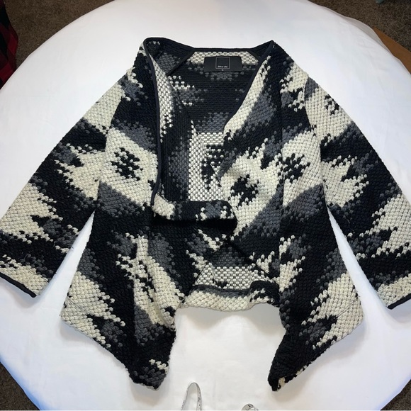 Dolce Vita Sweaters - ✨2xHOST PICK✨Dolce Vita Kadias Edgy Wool Sweater Cardigan